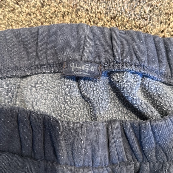 brandy melville sweatpants - Picture 2 of 4